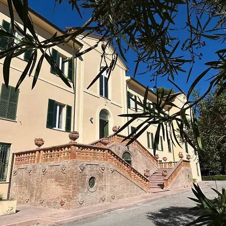 بيت ضيافة Baratoff